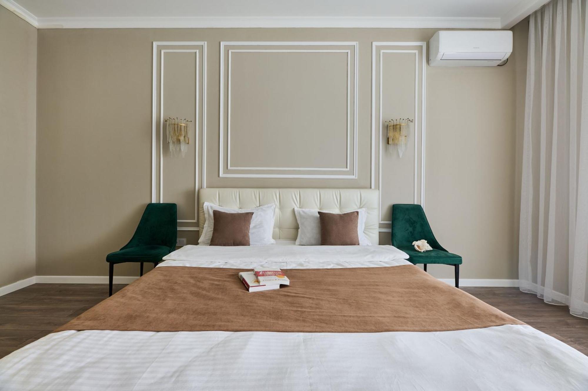 Five Business-Class Rooms In R-House Near Mega Center Almaty Exterior foto
